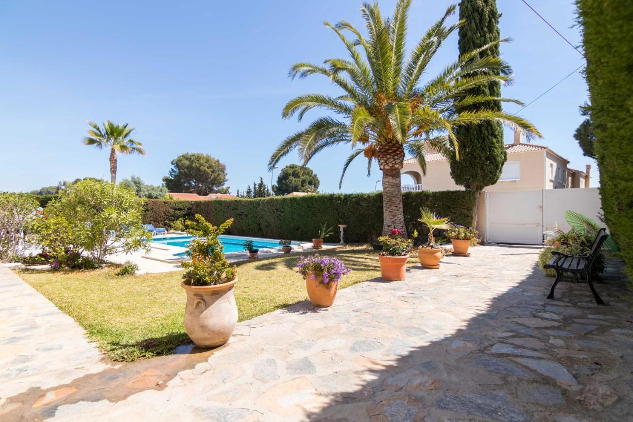 Charming One-Floor Villa With Private Pool In Los Balcones Торевиеха Екстериор снимка